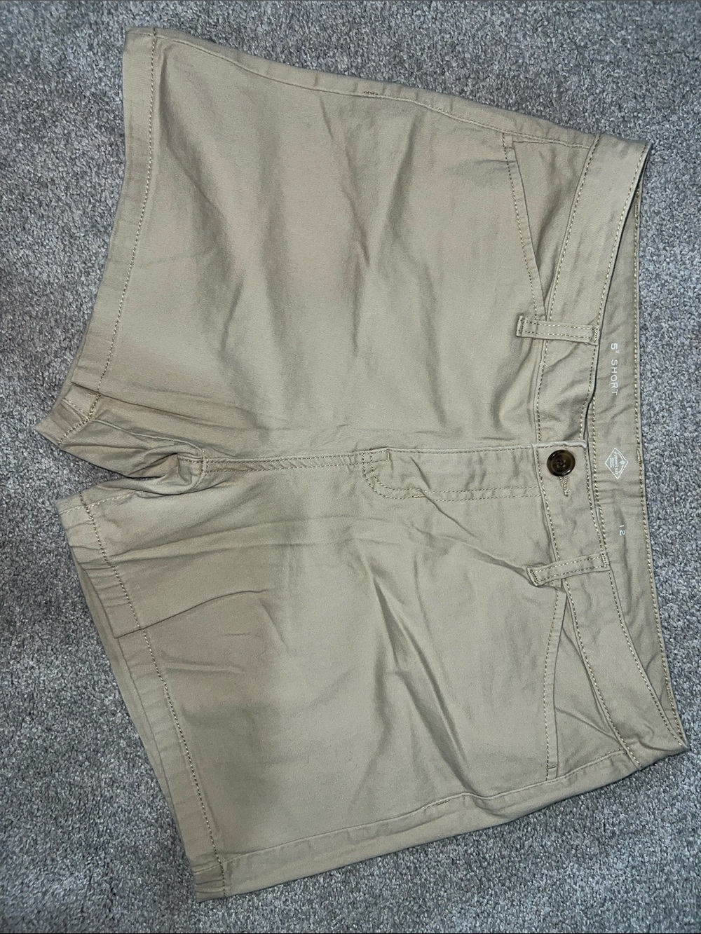 St. John’s Bay Khaki Shorts Women’s Size 12 Short